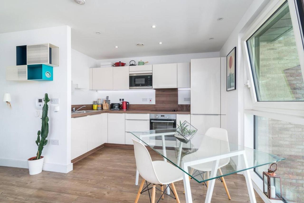 Joivy Lovely Studio Flat With Terrace In Southeast London Exterior photo