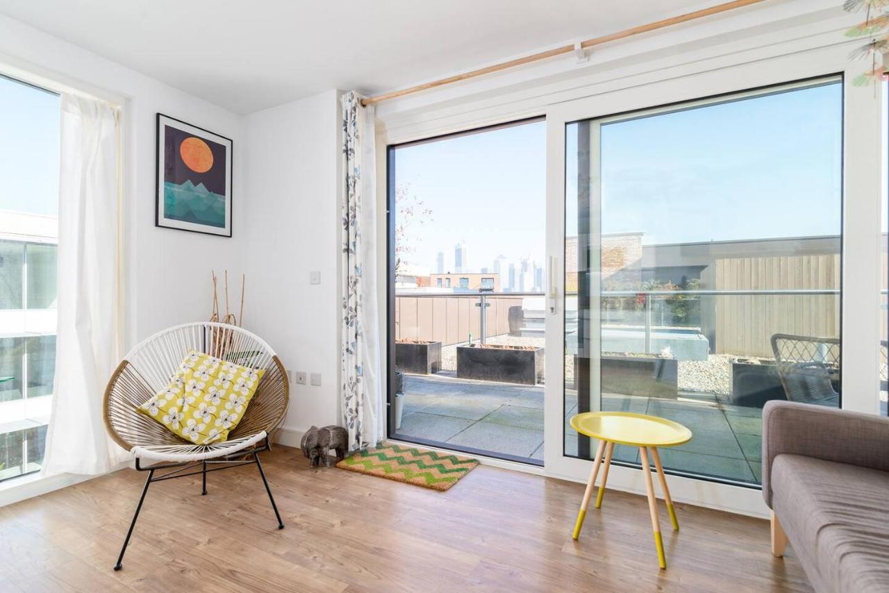 Joivy Lovely Studio Flat With Terrace In Southeast London Exterior photo